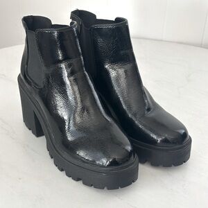 SODA BLISS-S Black Patent Ankle Boots Size 9
